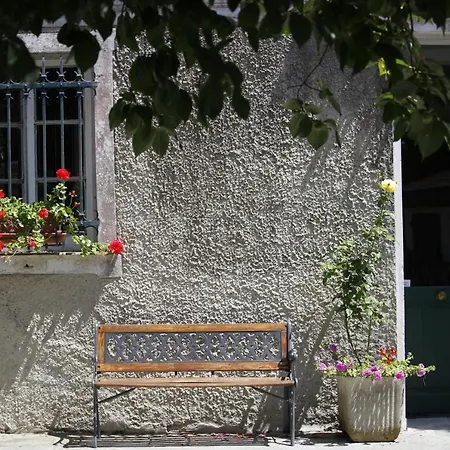 شقة A.a.u.t. Il Glicine E Le Rose Borgonovo